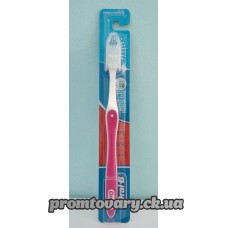 Зуб. щітка Oral-B 1-2-3 (середня) з ковпачк. /шт