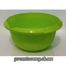 Миска пласм. харч. Алеана 1,75л кольор з носиком /шт
