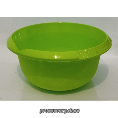 Миска пласм. харч. Алеана 1,75л кольор з носиком /шт