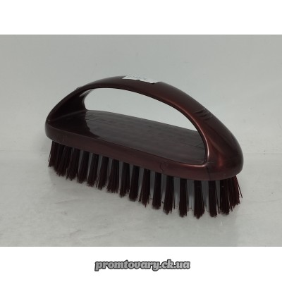 Щітка д/одяг.килимів з ручкою пластік кольор.R85017 /шт