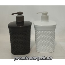 Дозатор для рідкого мила пласт. Diamond 08 1122 (9*9*16,5см)