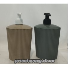 Дозатор для рідкого мила пласт. Line ozer CZ015 (9*6*19см)